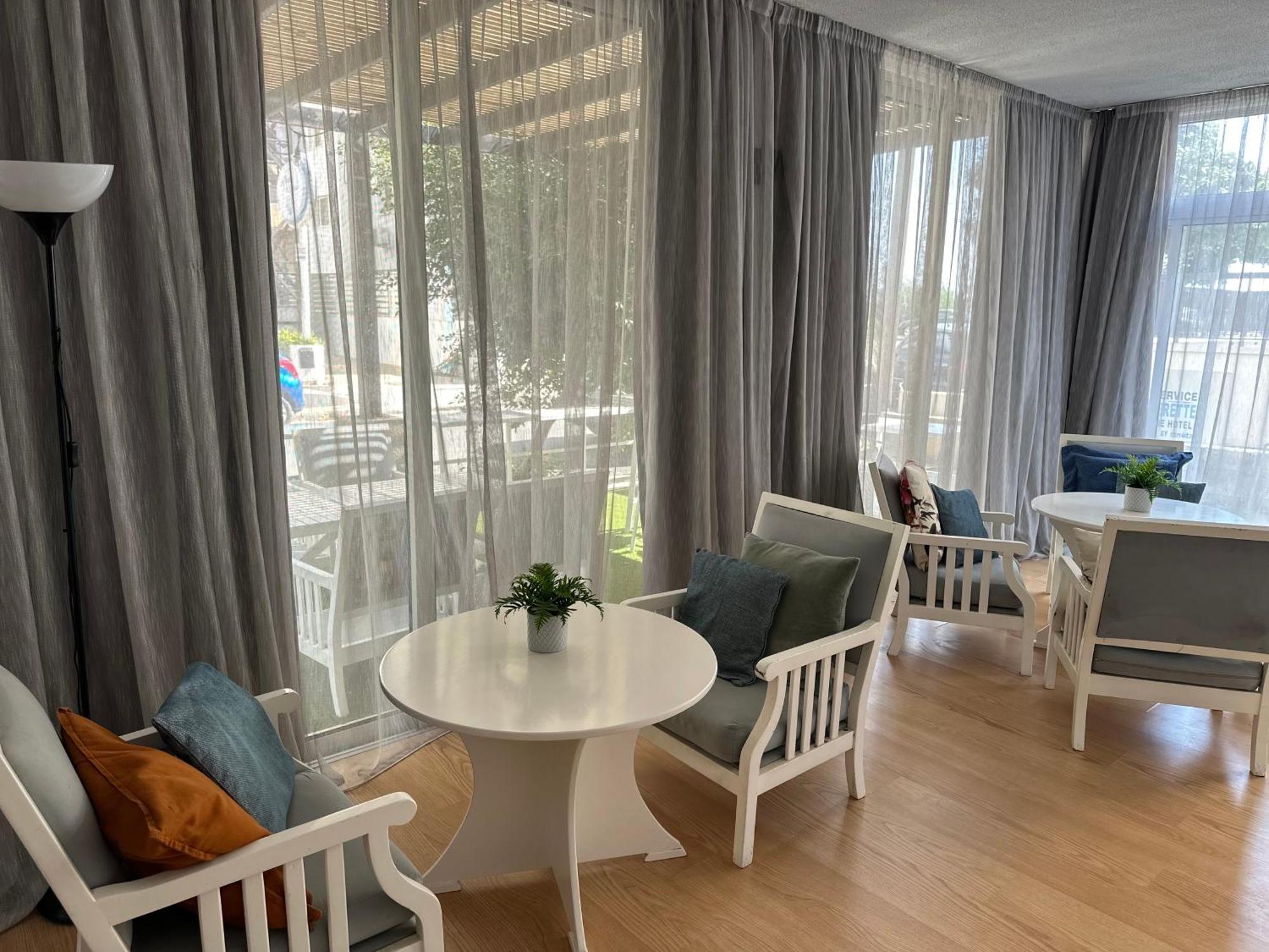 Pasithea Holiday Apartments Larnaka Exterior foto