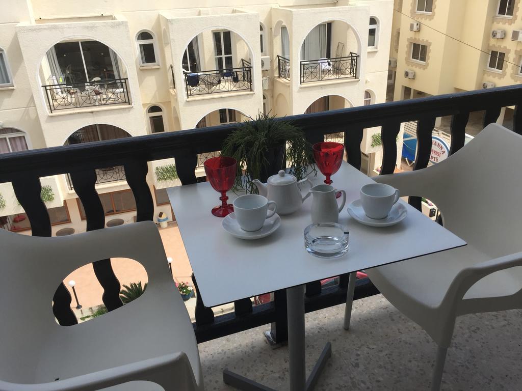 Pasithea Holiday Apartments Larnaka Exterior foto