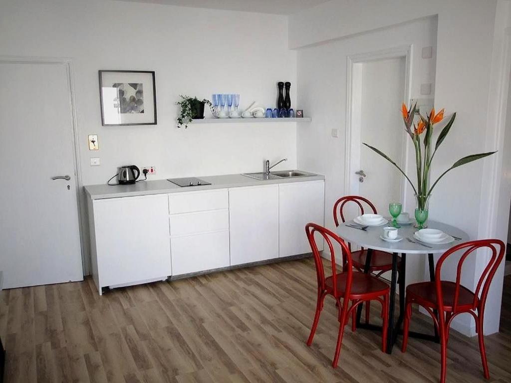 Pasithea Holiday Apartments Larnaka Exterior foto